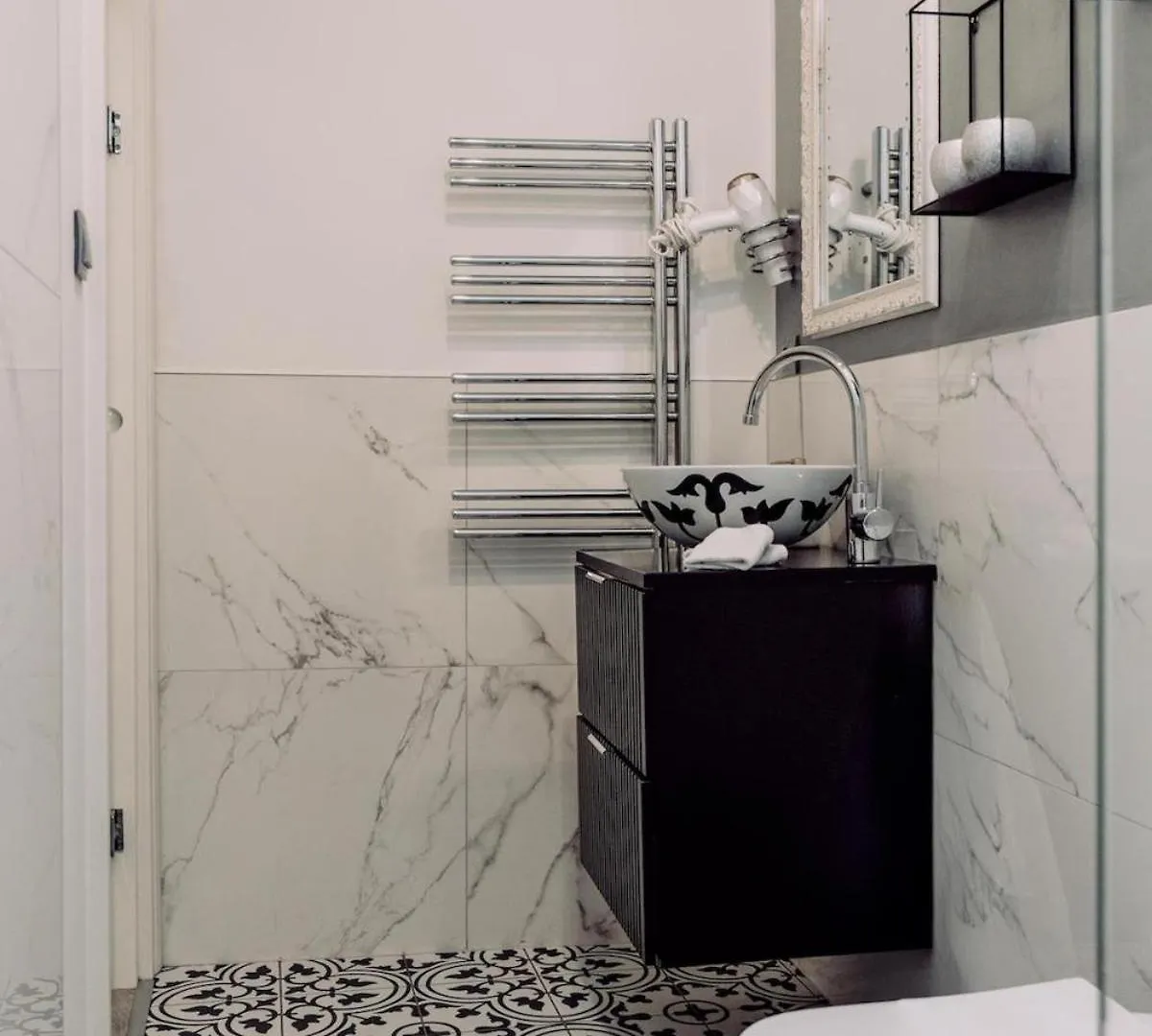 Wenceslas Square / Main Station - New Studio***** Prague Apartment