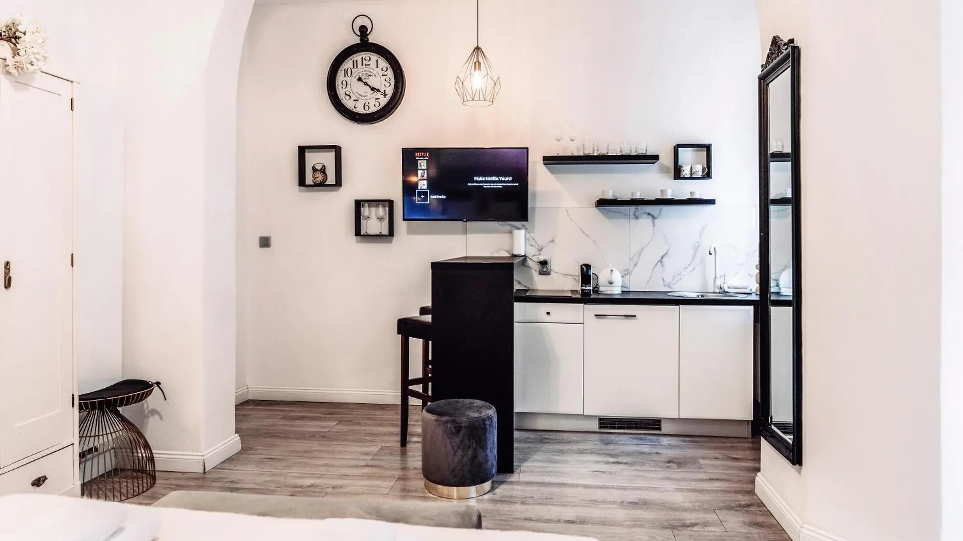 Apartment Wenceslas Square / Main Station - New Studio***** Prague